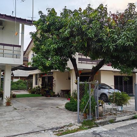 Little Cozy Homestay Kota Bharu Exterior foto